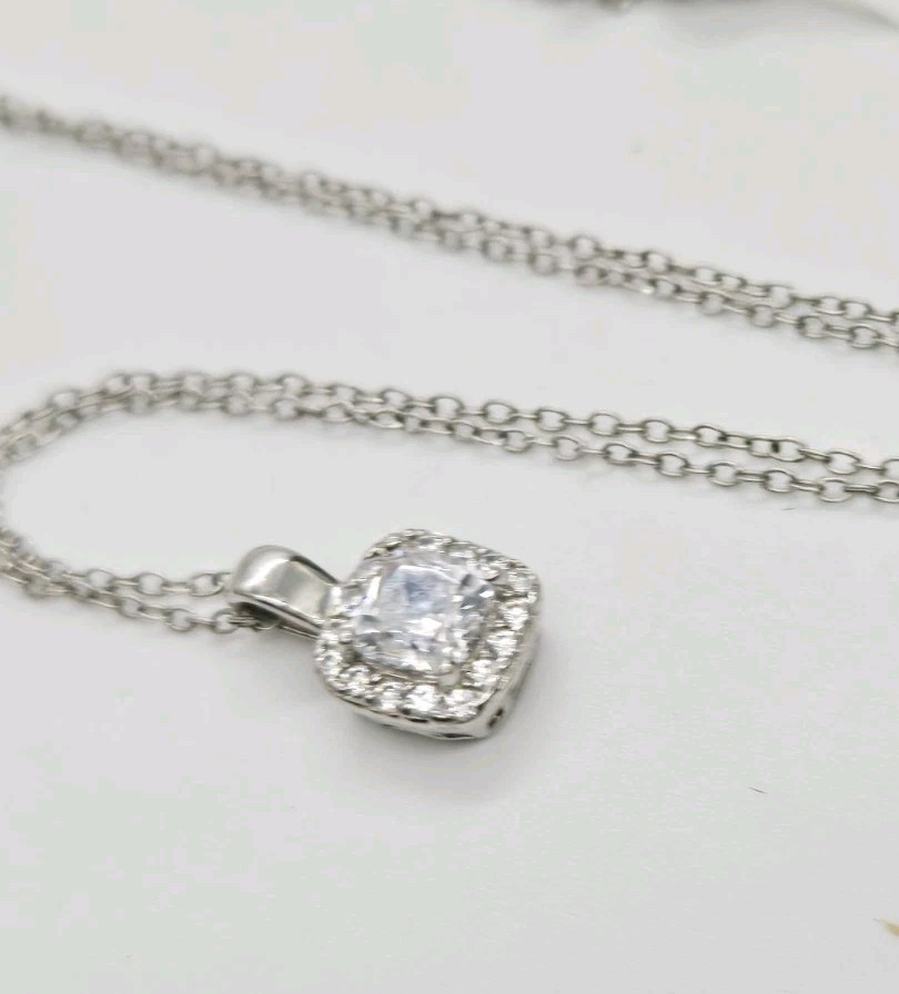 Kohl’s Radiant Gem Necklace Lab Created White Sapphire Diamond Accent 18 in