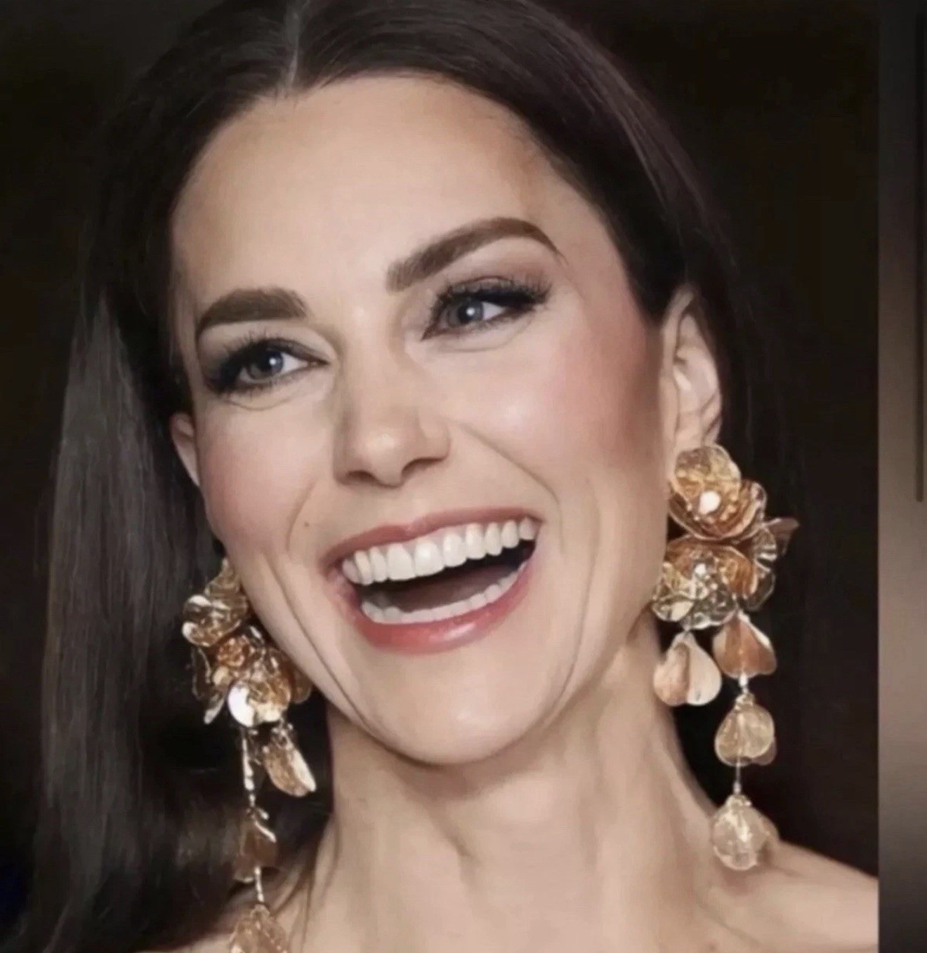 Zara Gold Floral Statement Earrings Long Kate Middleton Luxury Runway Elegant