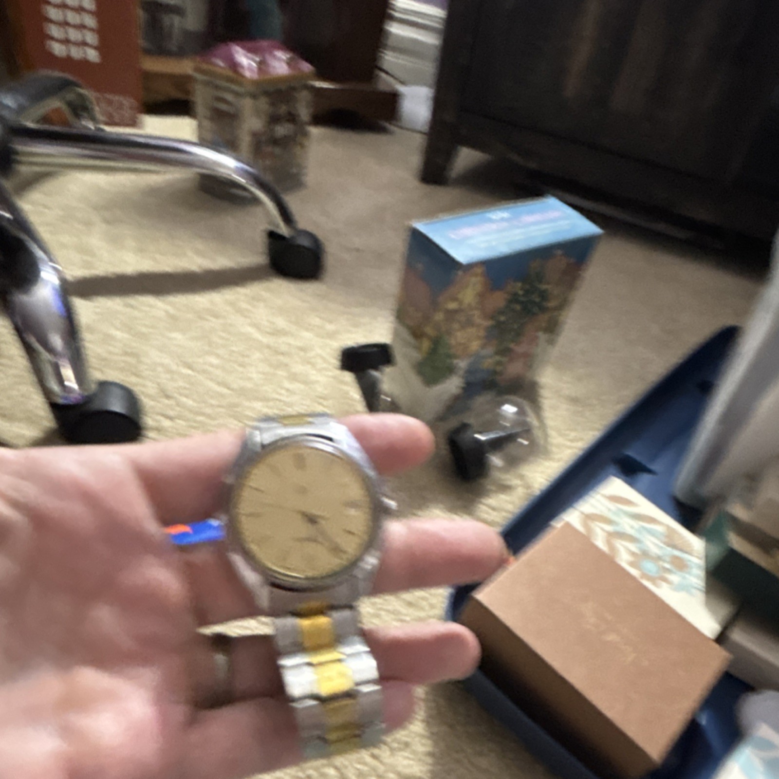 Silver Gold Analog Wristwatch Round Metal Bracelet Band Stick Indexes