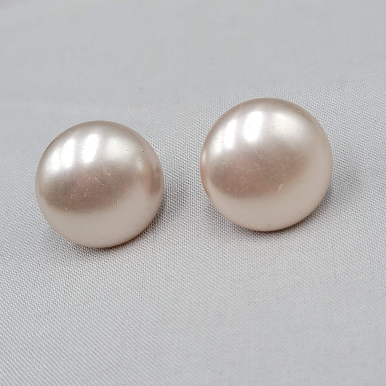 Vintage Pearlized Very Light Pink Round Clip on Earrings Screw Back 1″