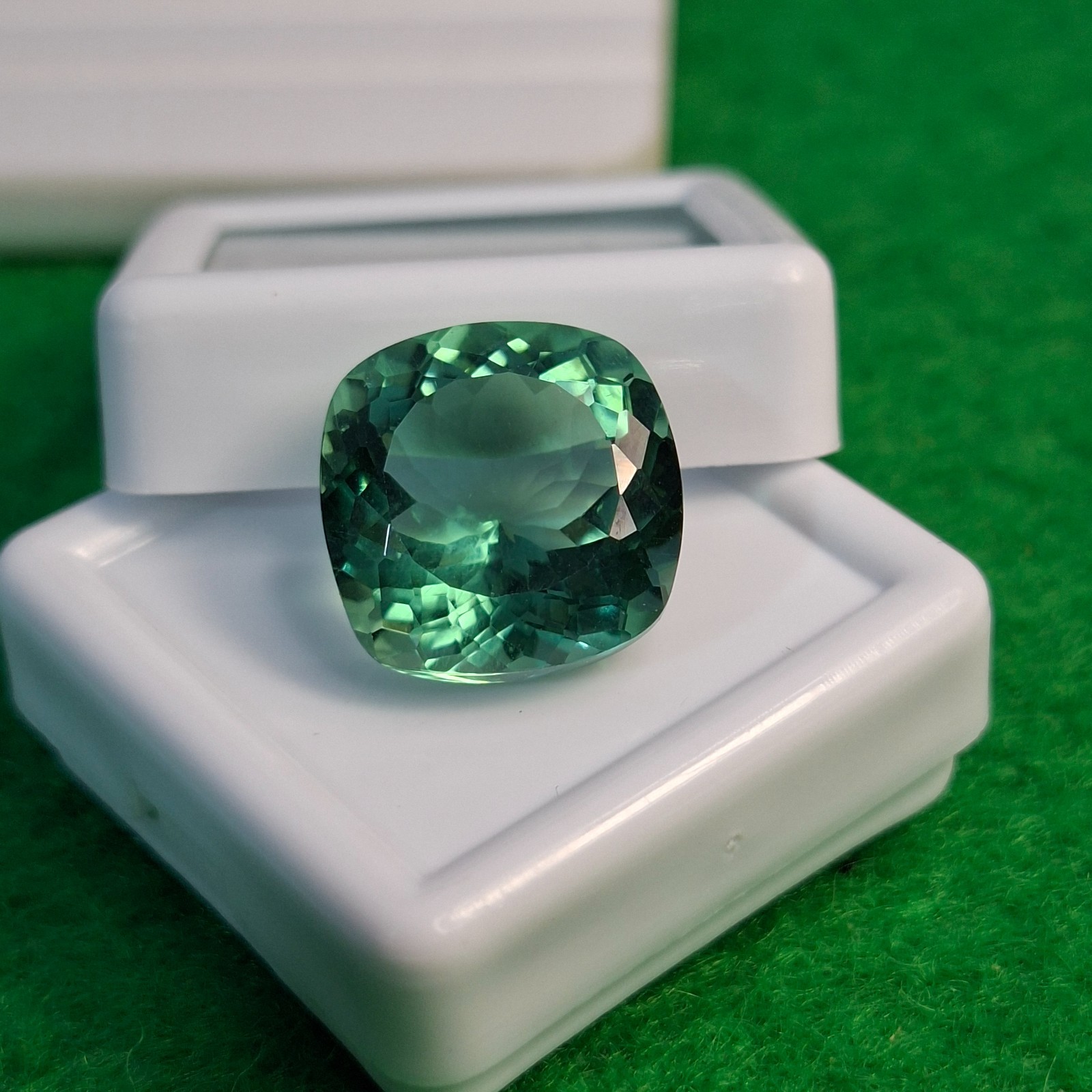 Shine Certified Green Sapphire Cushion Cut Natural 10-12 Ct Loose Gemstone GB004
