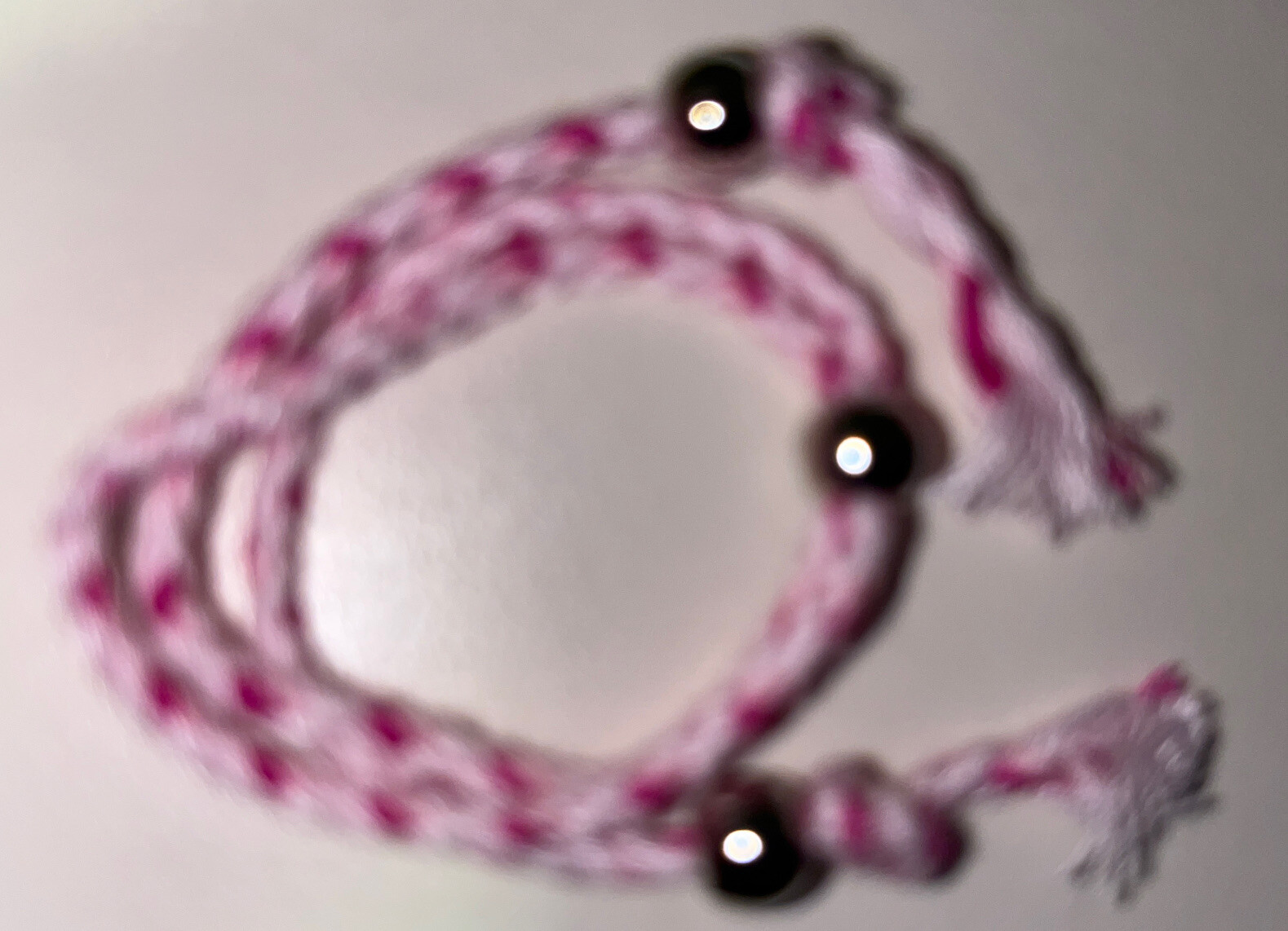 NEW BOHO BRAIDED THREAD FRIENDSHIP BRACELET ADJUSTABLE COLOR FUCHSIA WHITE PINK