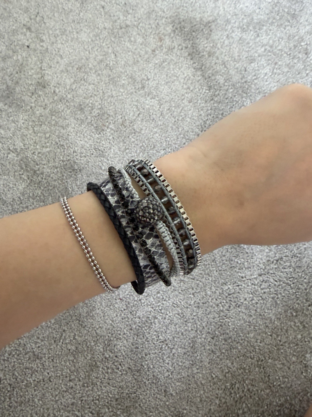 Victoria Emerson Wrap Bracelet Faux Leather Crystal Magnetic Silver/Black