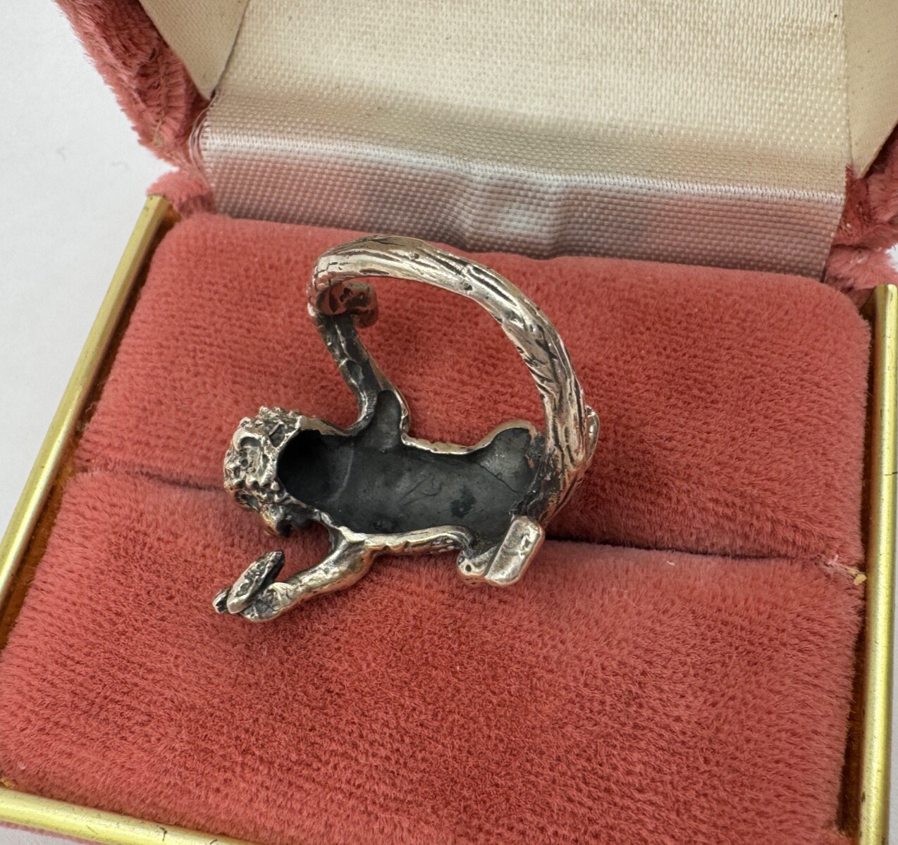 ABS UNIQUE MONKEY & BANANA STERLING SILVER UNIQUE RING SIZE 5.5 CUTE ADORABLE S