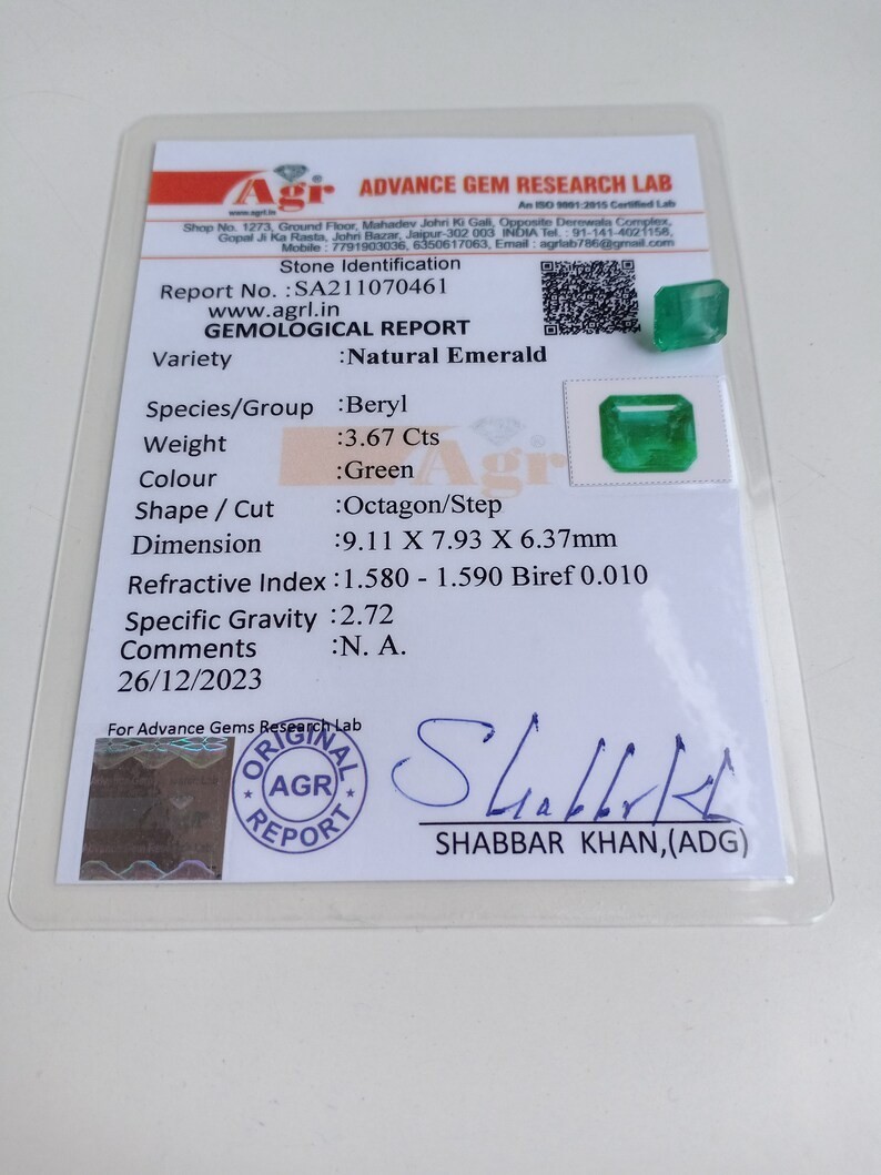 Certified Zambian Emerald Octagon 3.67 Ct Earth Mine Loose Gemstone For Ring