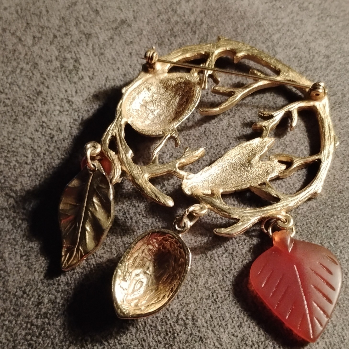 Gold Tone Leaf & Acorn Dangle Brooch Pin w/ Red Leaf Charm, Metal, No Stone