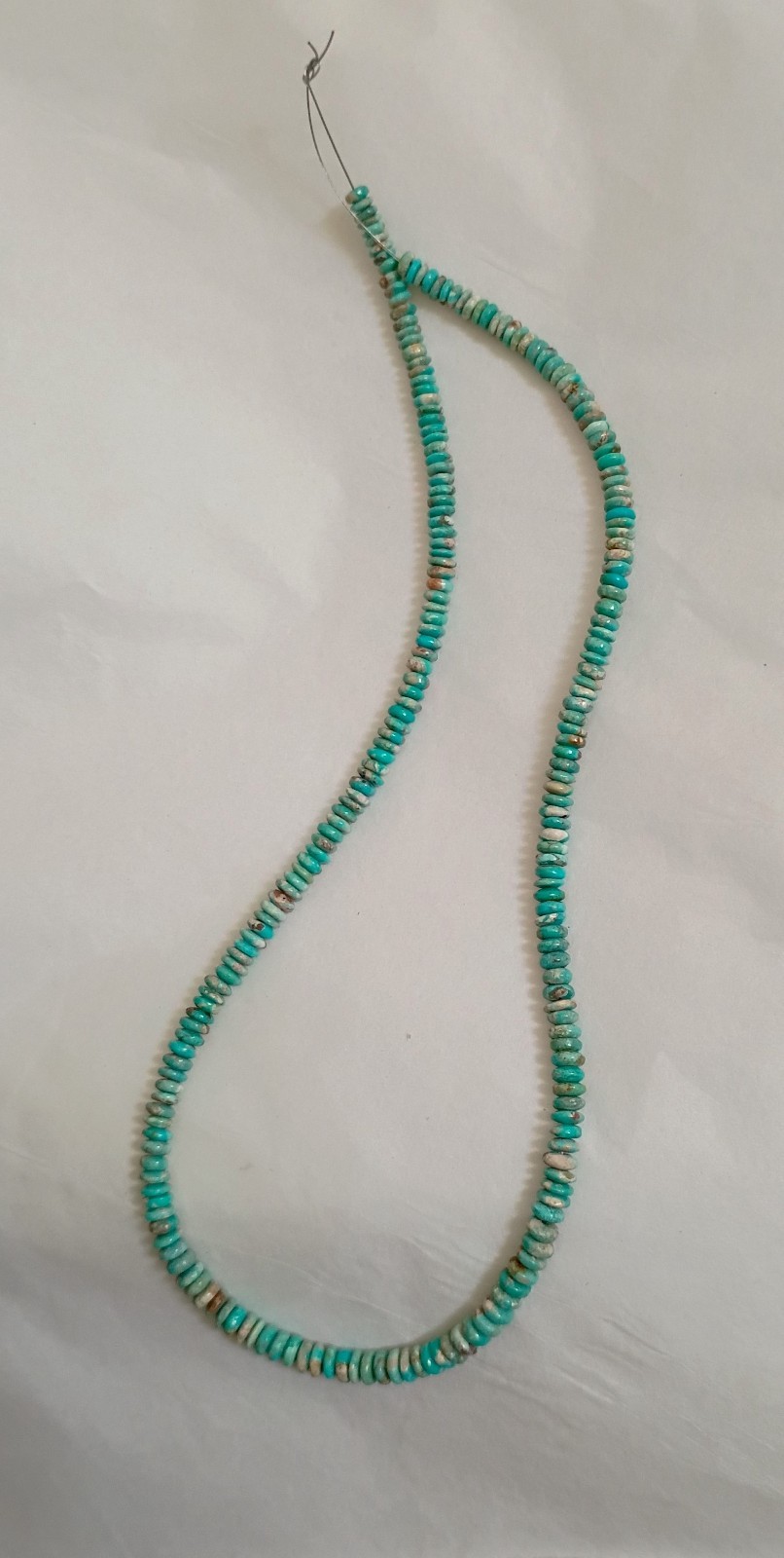 MEXICAN WHITEWATER BOULDER TURQUOISE 4.5-5.5MM RONDELLE BEADS – 18″ – 5752E