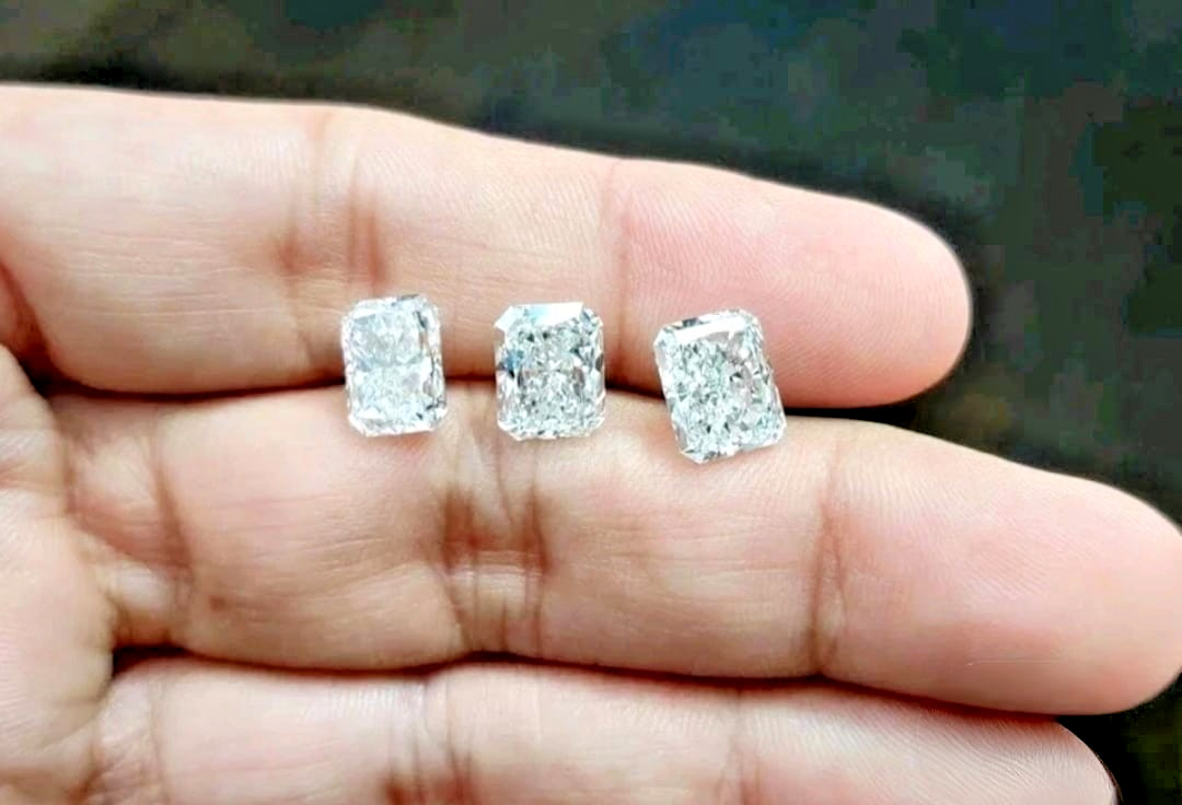 2 CT Radiant Cut D-E Color VVS1 Moss Diamond 7×9 MM gemstone For Jewellery