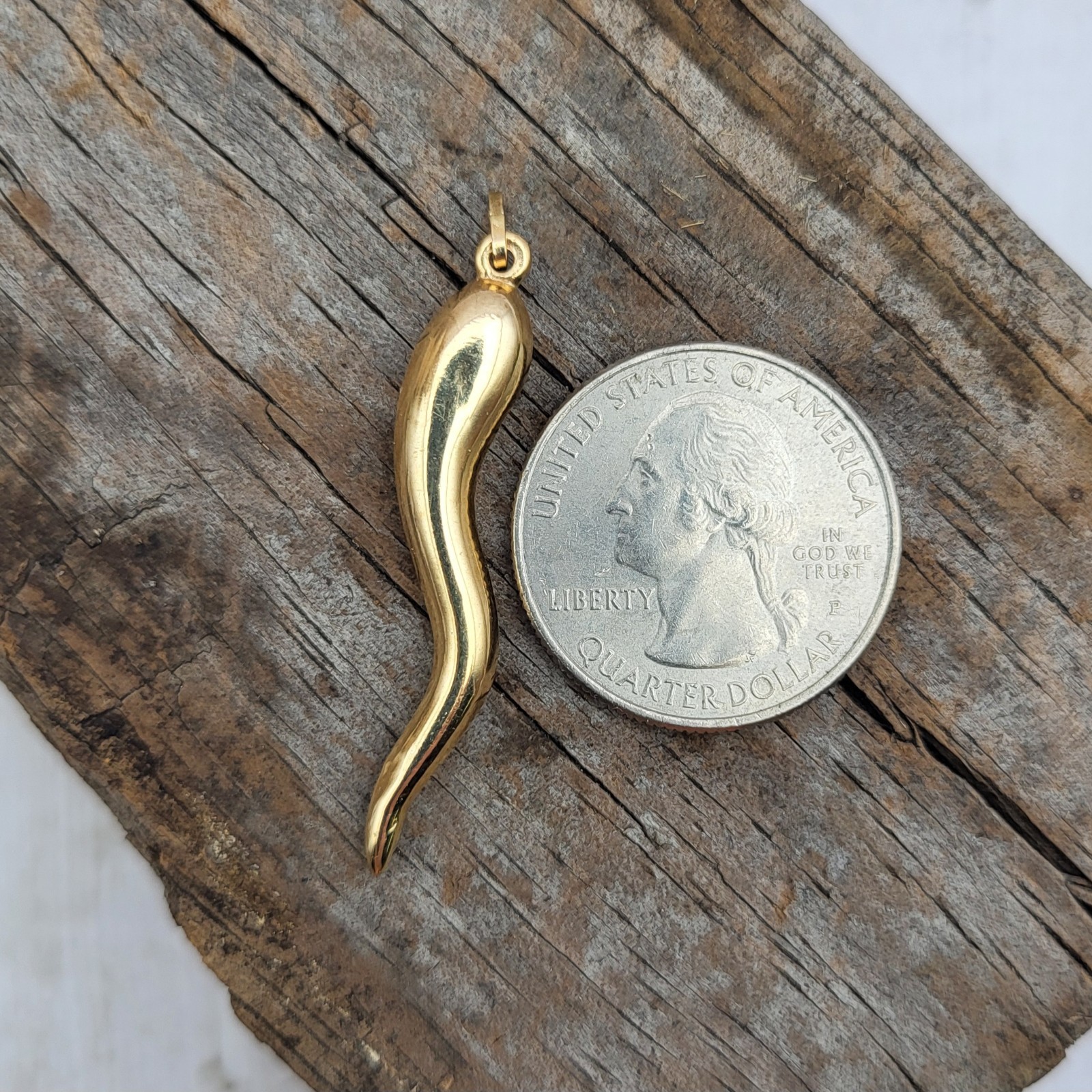 Large 14K Yellow Gold 3D Puffed Italian Horn Italy Charm Pendant JCM