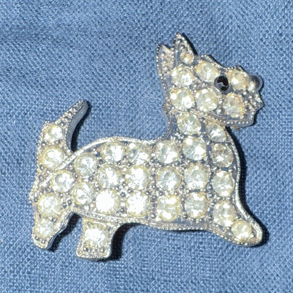 Silver Tone Clear Rhinestone Pave Dog Brooch Pin Animals & Insects