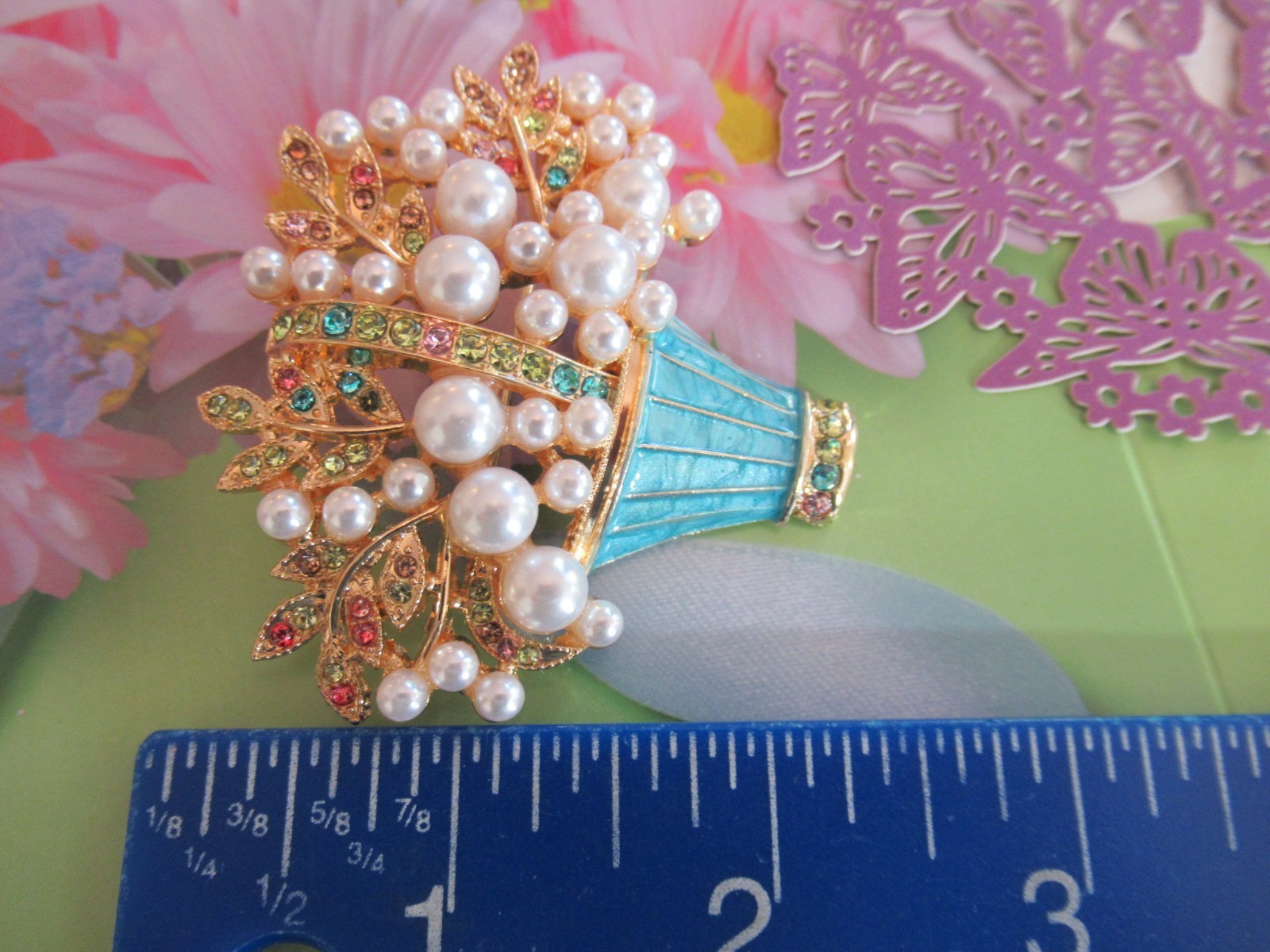 Easter Spring Flower Basket Brooch Sparkling Rhinestone Pin Mother’s Day Gift