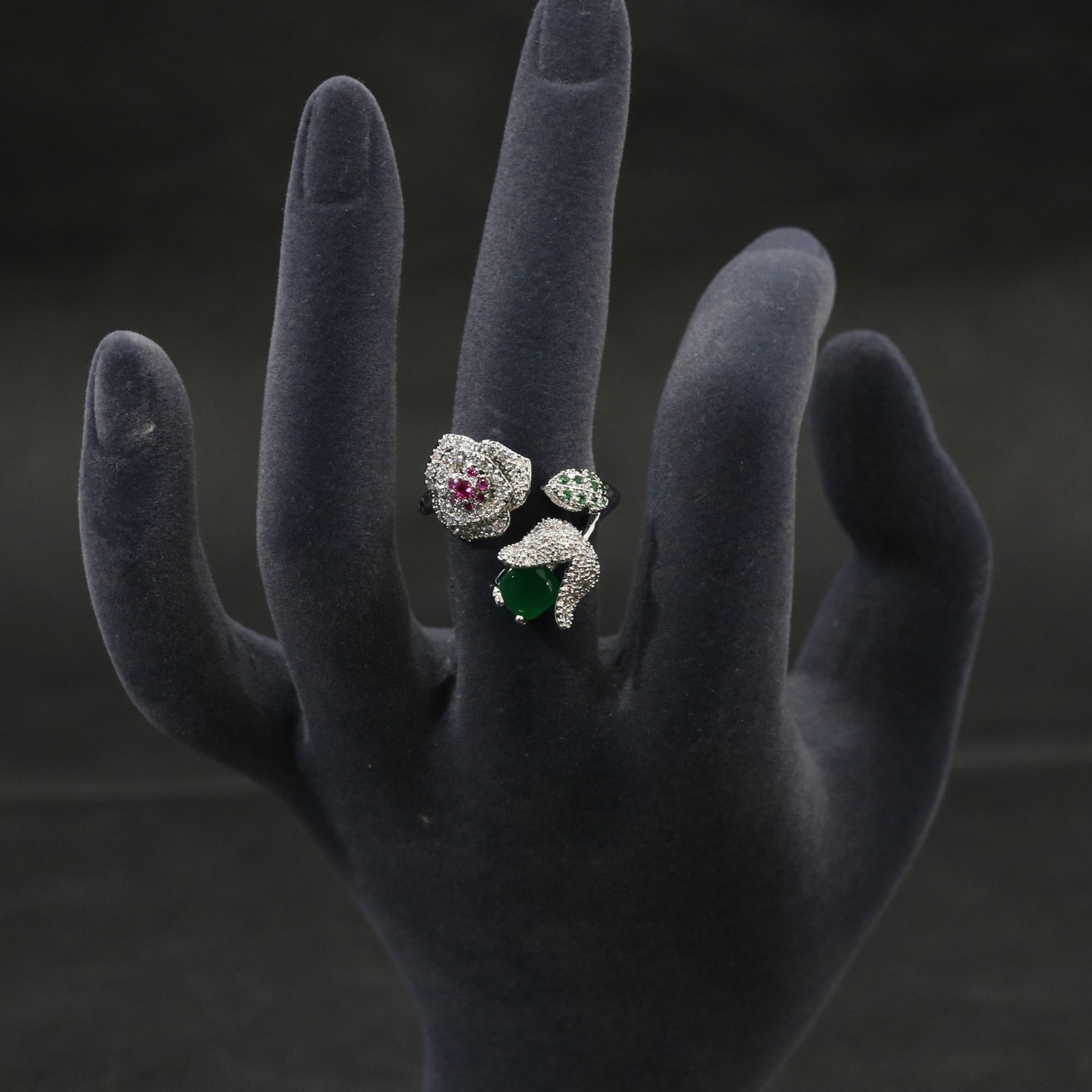 925 Silver Plated Women’s Elegant Adjustable 3D Rose Ring Inlaid Zircon Ring