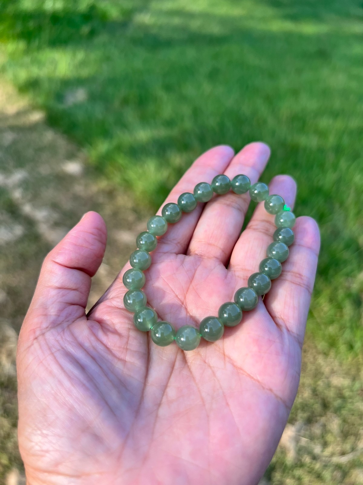 Transparent Green Nephrite Jade 7.8mm Bead Bracelet H398 b