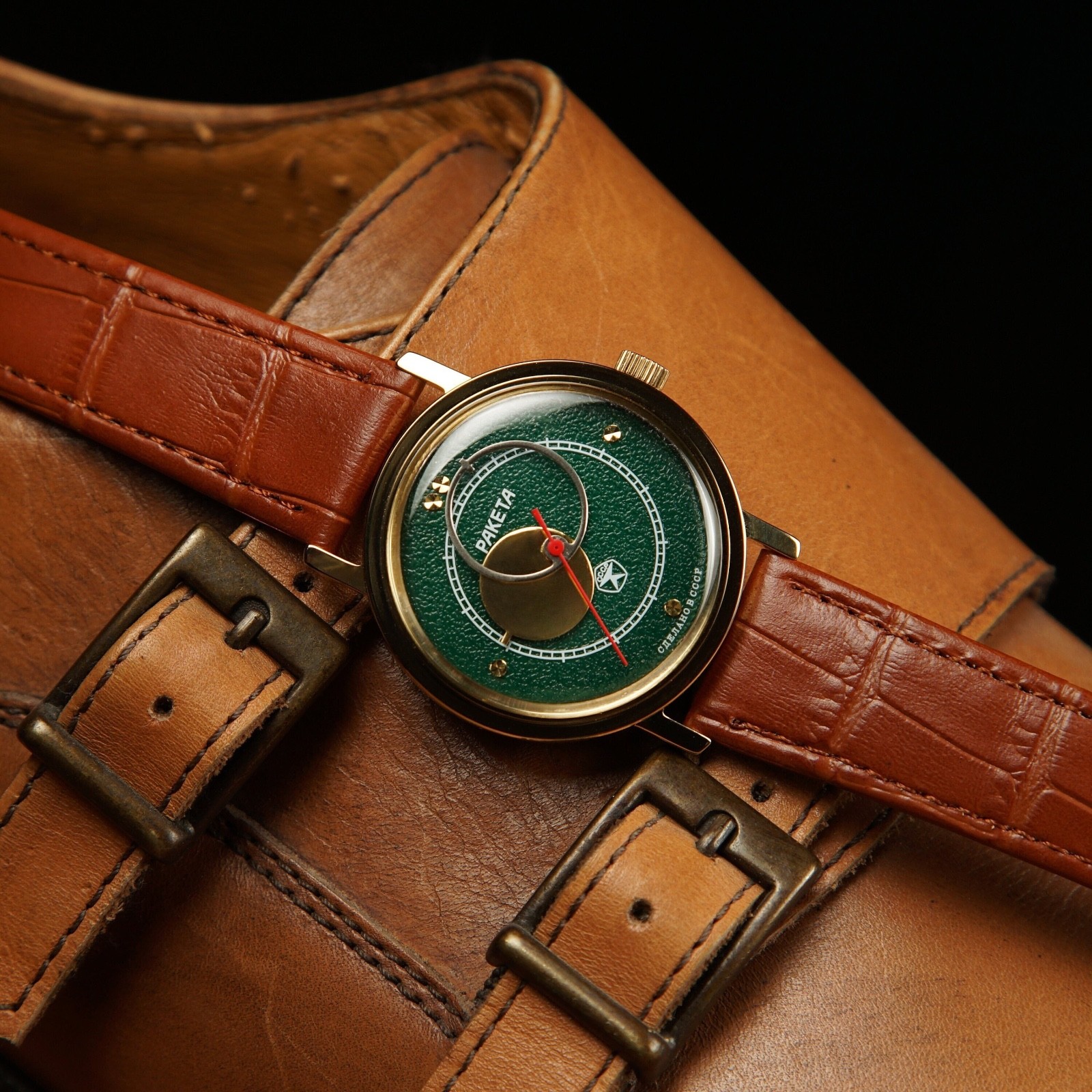 Green Raketa Copernicus 35mm – 1980s – Vintage Gift Watch for Men. USSR / SOVIET