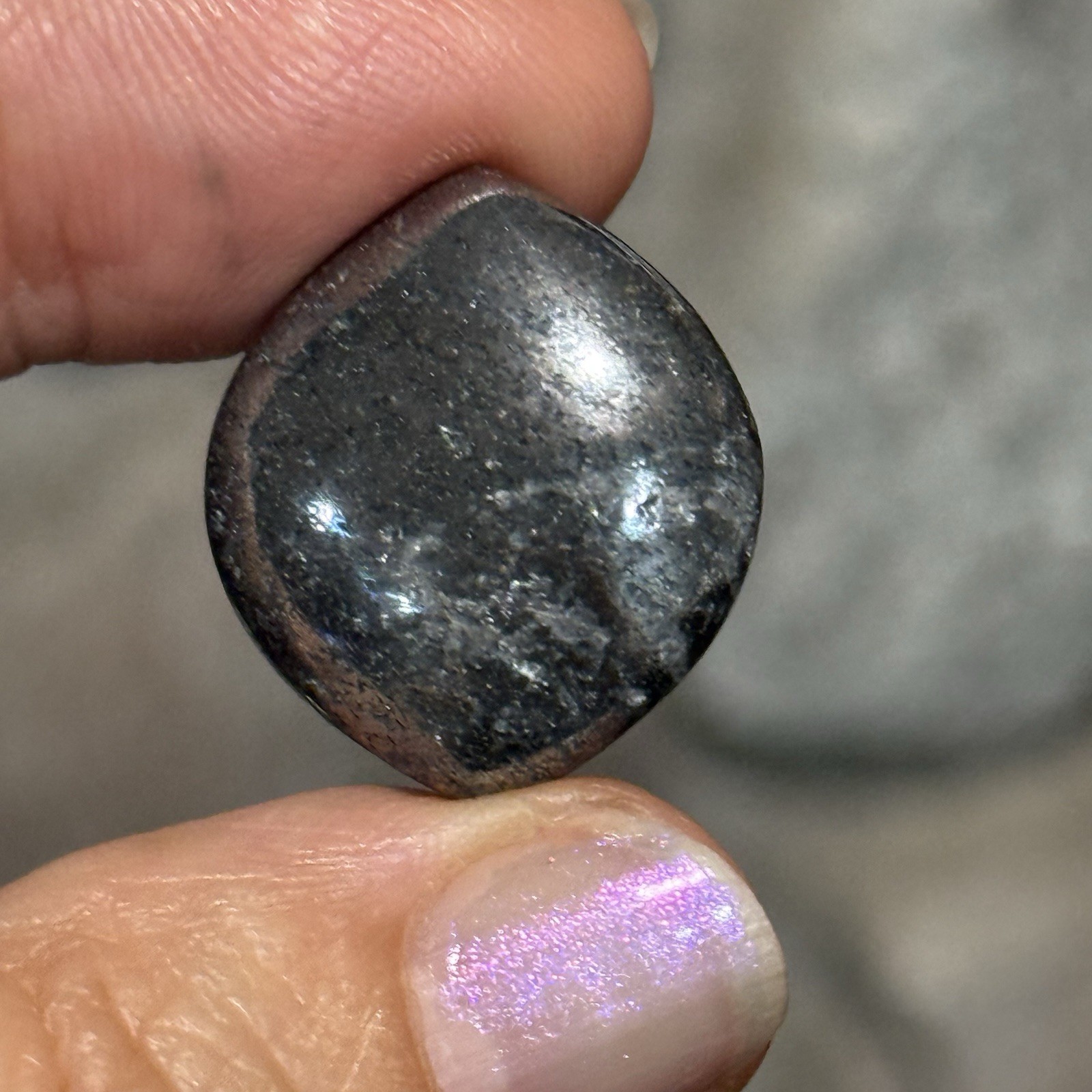 30.5ct 22.9x20x5.5mm Rare Natural Native Silver Smooth Cabochon Gem