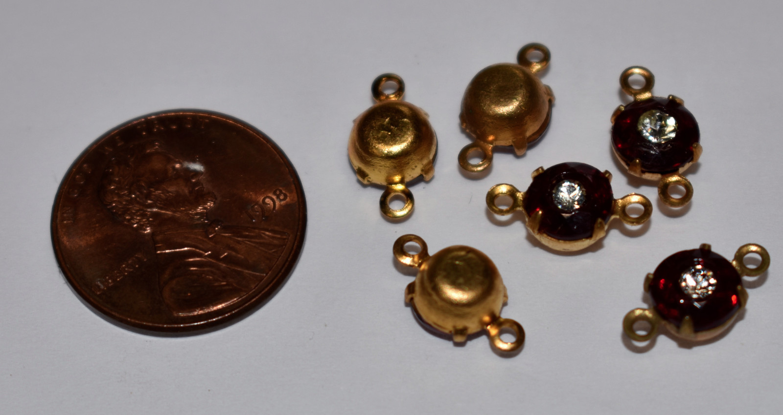 VINTAGE RED GLASS made with Swarovski RHINESTONE *CONNECTORS* 6.5MM IN BRASS