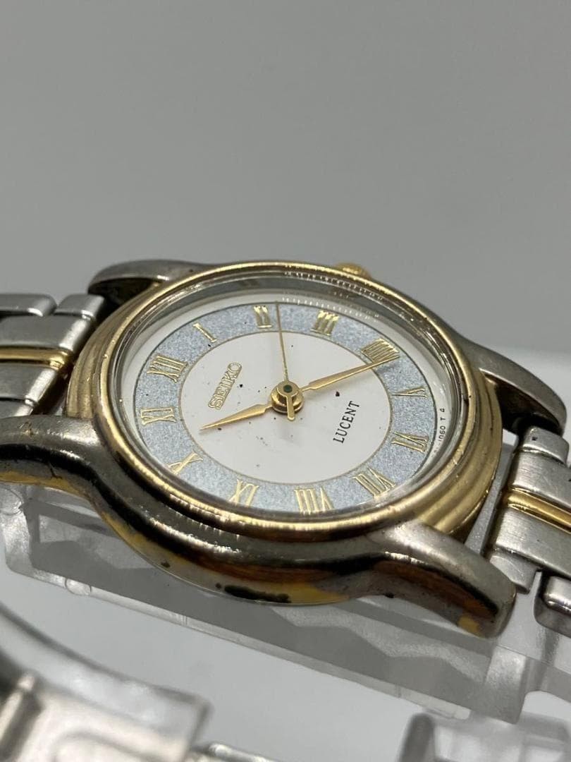 Excellent condition, fully functional SEIKO Lucent women’s quartz watch.
