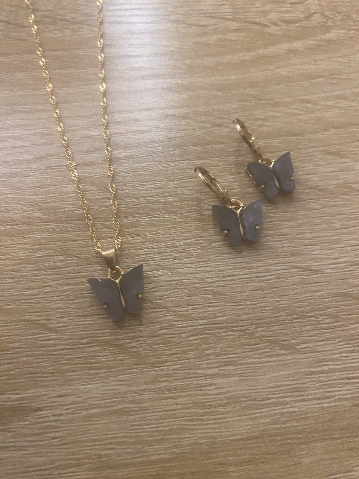 Black butterfly and earrings set