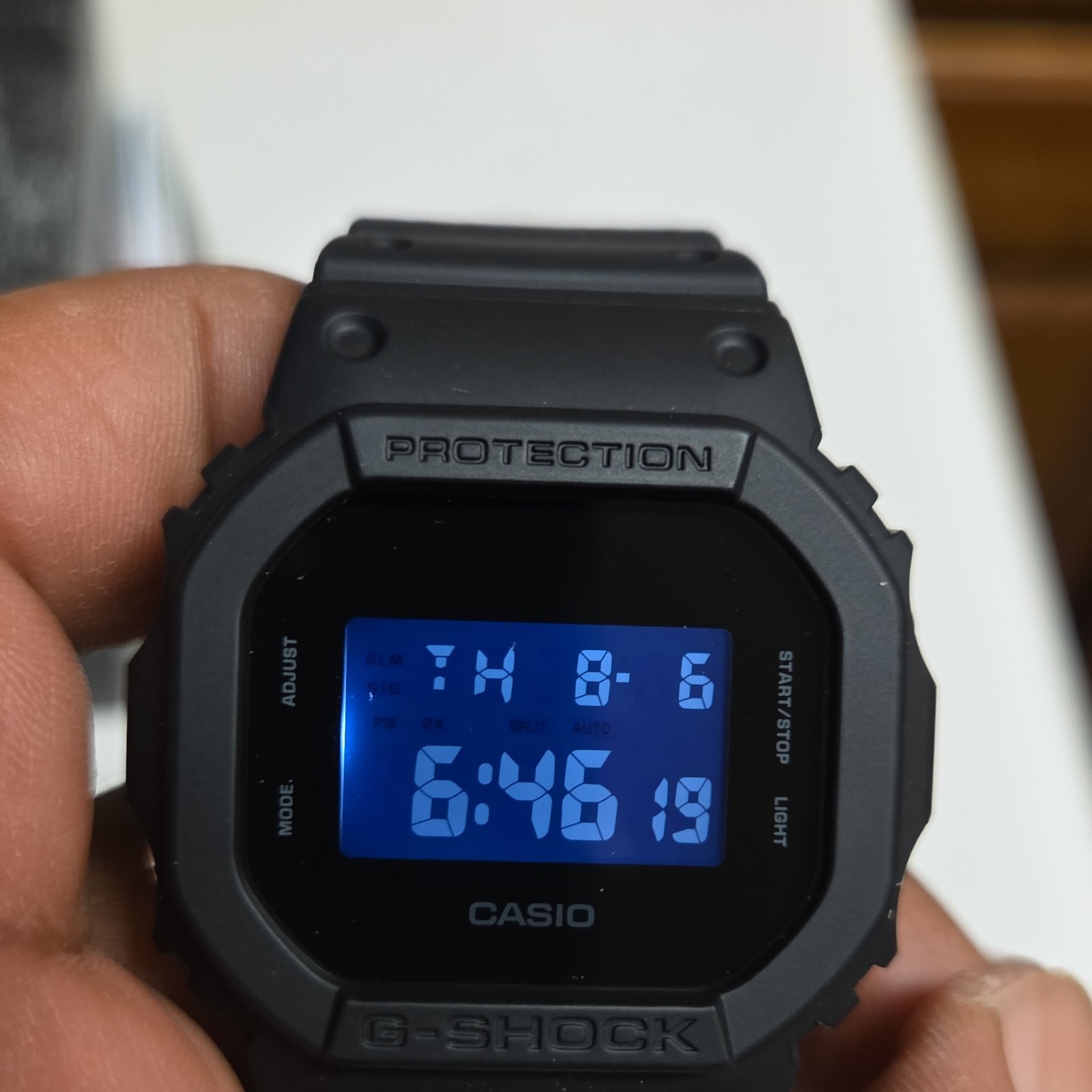 Casio G-SHOCK DW5600UBB-1 Unisex Watch Digital Quartz 200m Black Resin