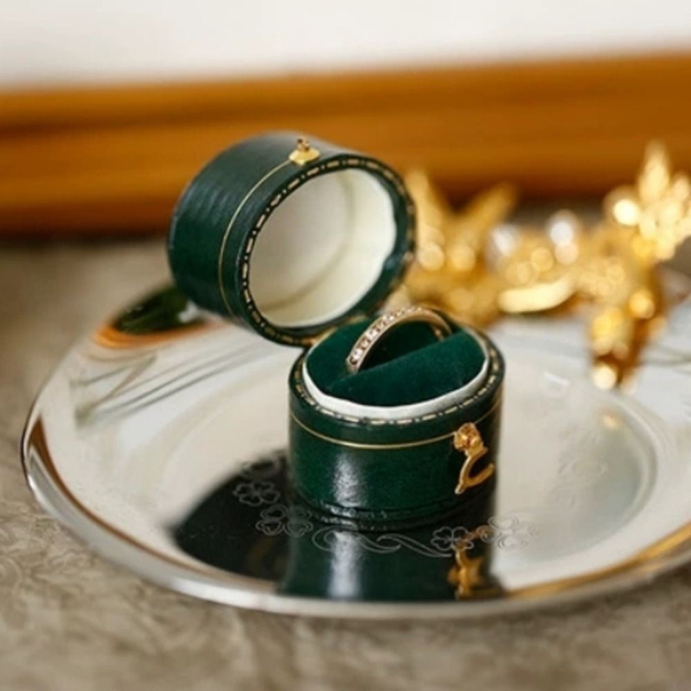 Luxury Vintage Leather Ring Boxes Engagement Wedding Ring Box Jewellery Case