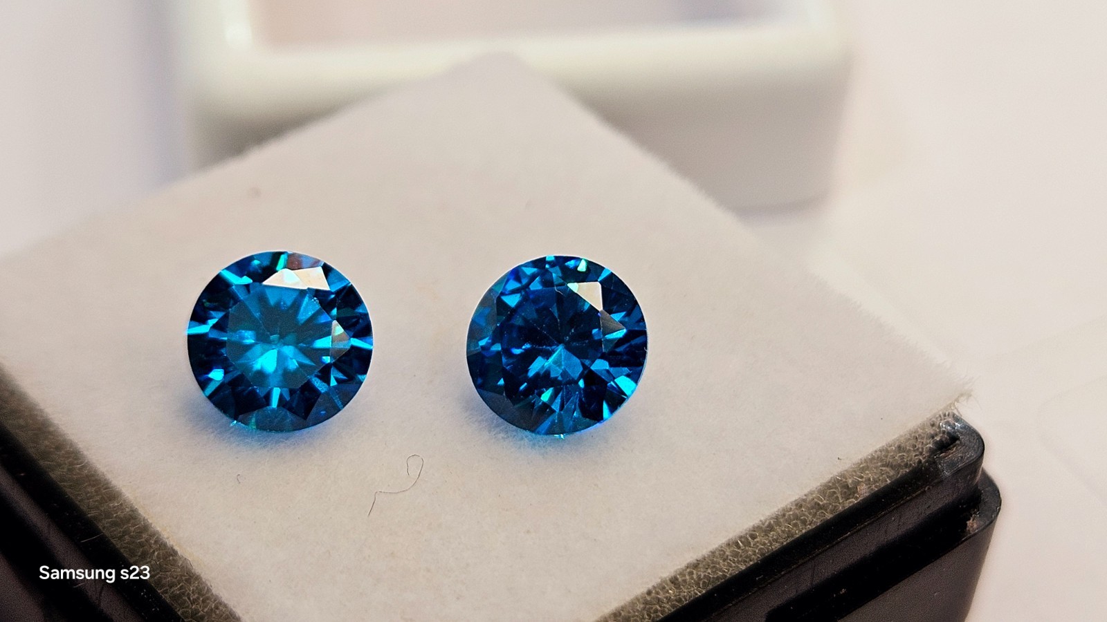 Cambodia 3+ Ct Blue Round Cut Zircon Certified Pair Gemstone For Earring Making