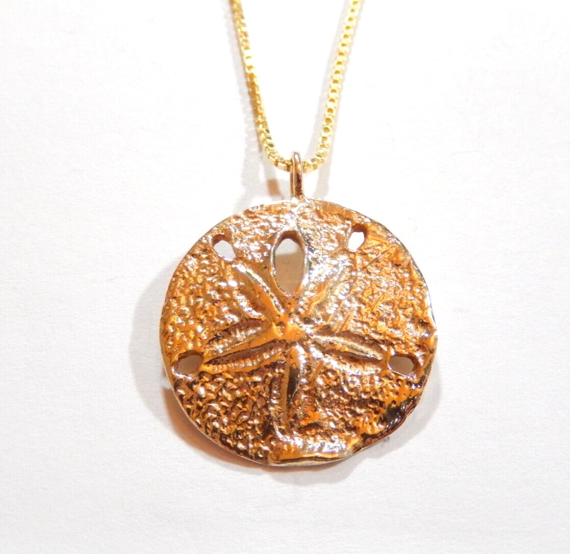 14K Yellow Gold 22mm Sand Dollar Pendant with 20″ Box Chain – 7.7grams