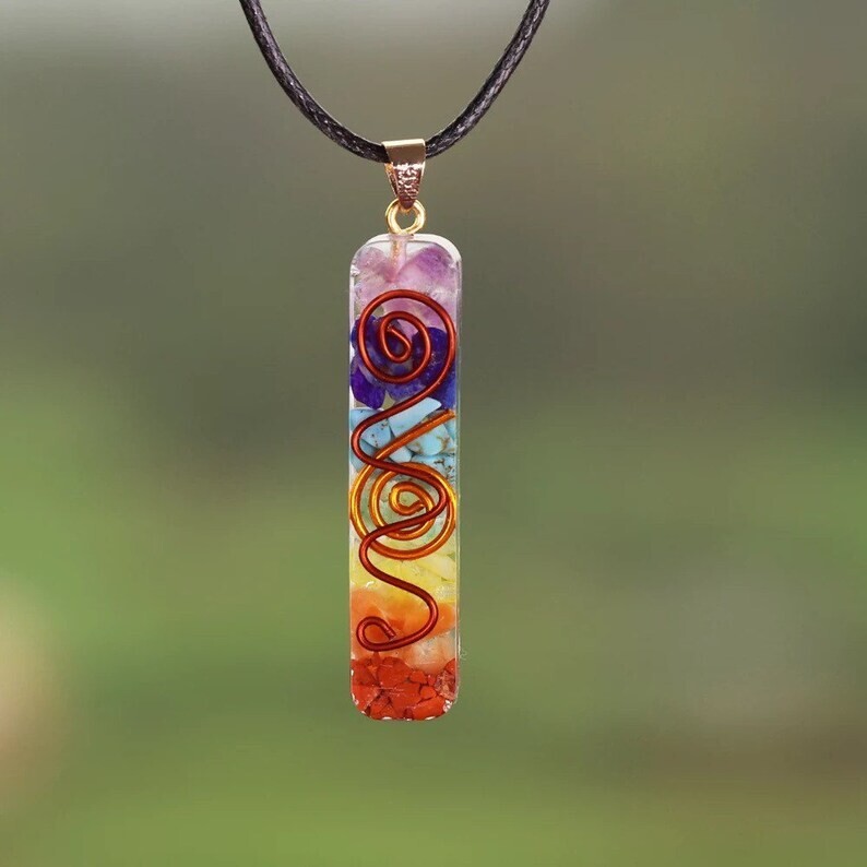 7 Chakra Natural Crystal Orgone Pendant Orgonite Unisex Healing Necklace Resin