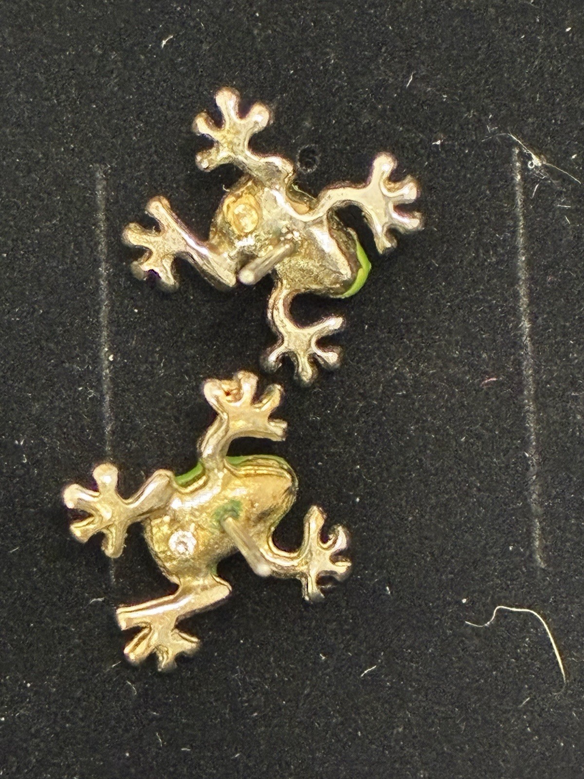 Betsey Johnson Green Enamel Frog Stud Earrings Gold Tone Pink Crystal Critter