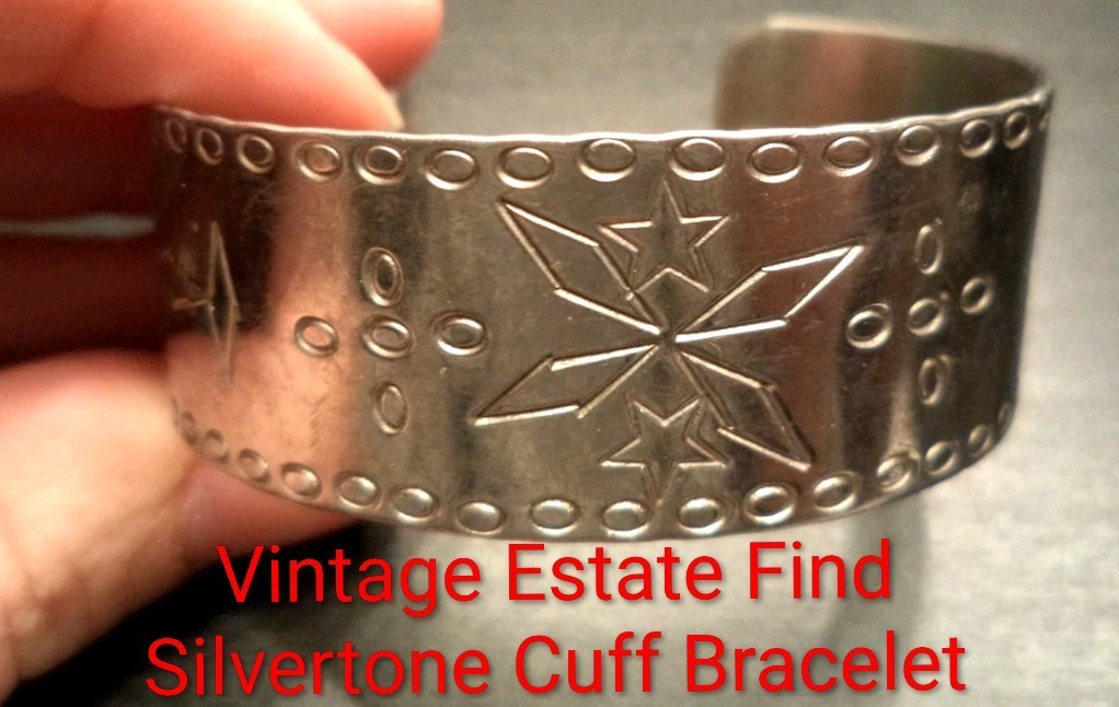 Vintage Silver Tone Engraved Stars Cuff Bracelet Unisex Adults No Stone