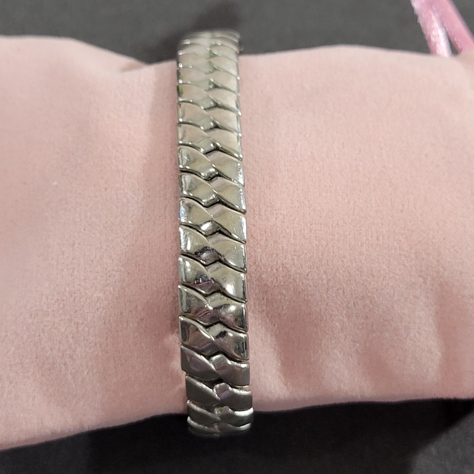 Silver Tone ID Identification Bracelet Unsigned Stretch Nameplate Vintage