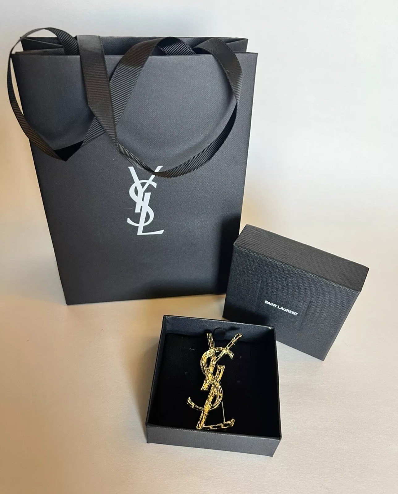 YSL – Yves Saint Laurent – Large Crocodile Logo Brooch – European GWP Pin