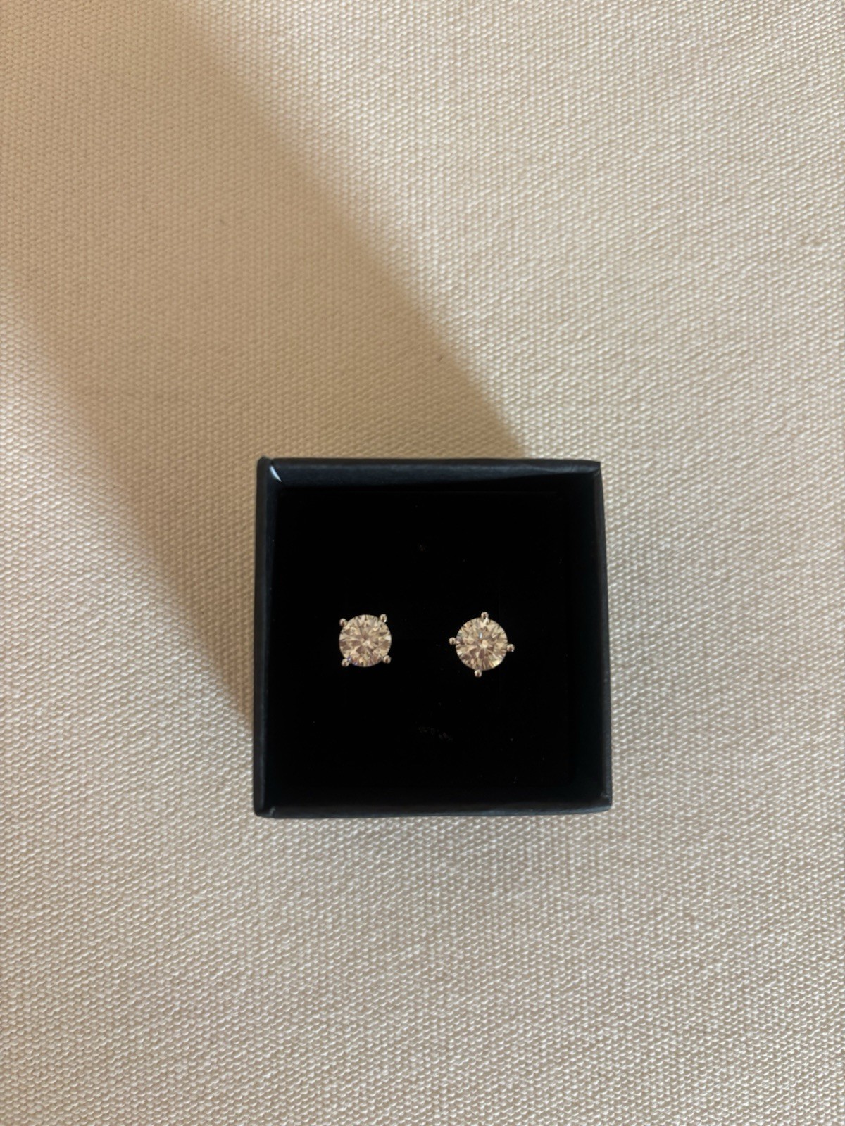 Moissanite Stud Earrings 1CT Sterling Silver 925 GRA Certified