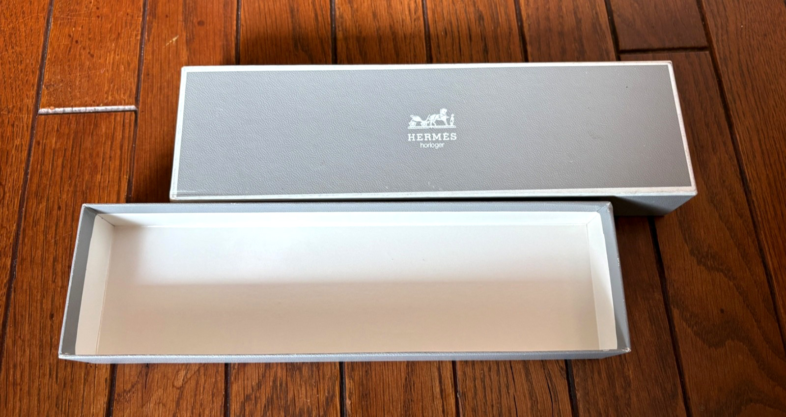 Hermes genuine Empty Watch case made of Leather Good Condition #M80