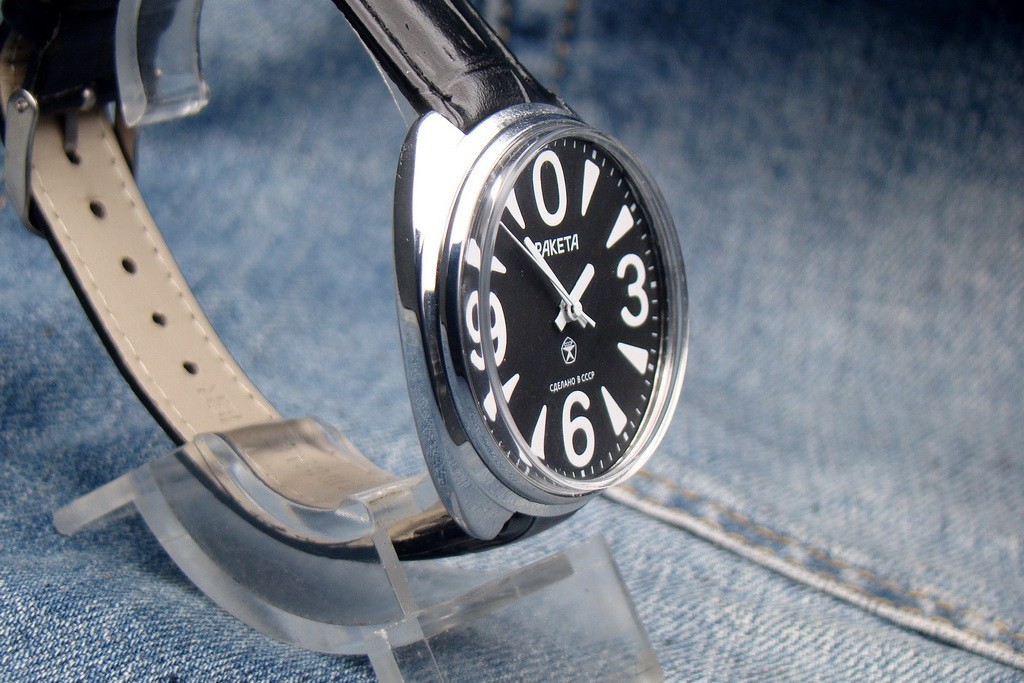 RAKETA BIG ZERO RUSSIAN SOVIET USSR CLASSIC MECHANICAL WATCH 80s excellent 8