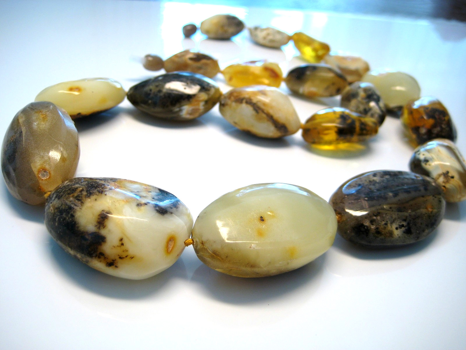 Genuine Huge Massive Amber Baltic Amber Necklace 76.2 grams 22.5 in !!!