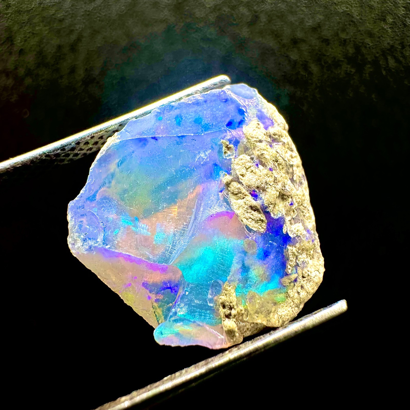 7.35 CTS Natural Ethiopian Opal Rough, Crystal Raw Welo Fire Opal Rough Gemstone