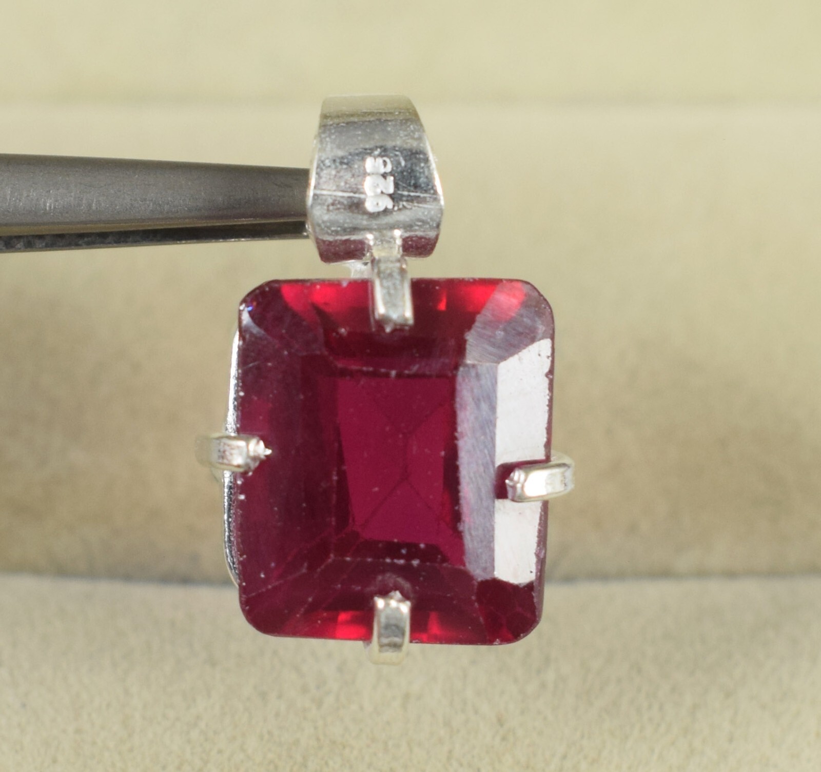 Certified Natural Rhodolite Garnet 10.40 Ct Emerald Cut Gemstone Men’s Pendant