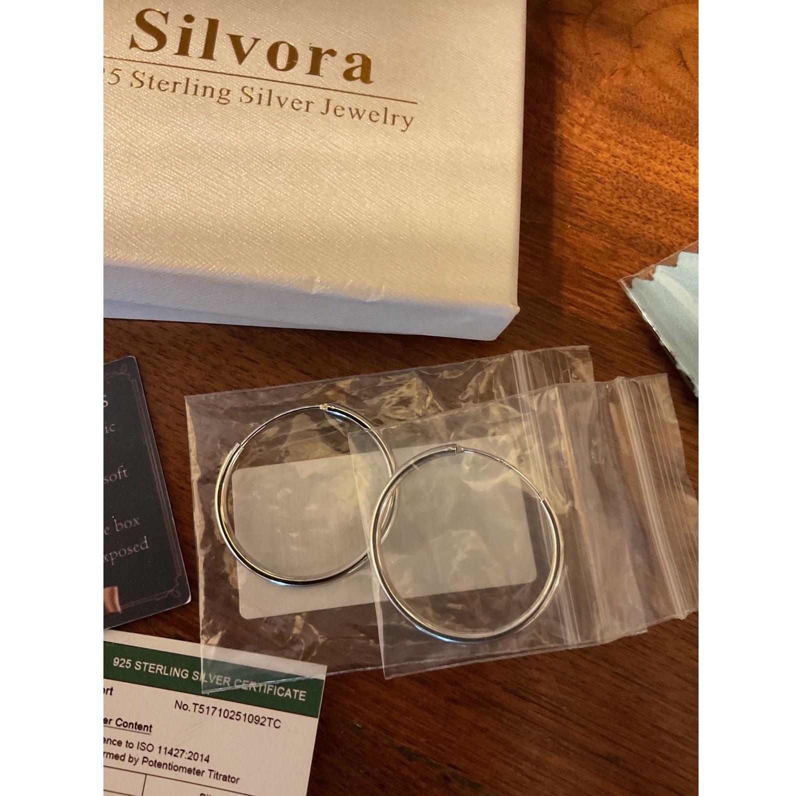 NWT Silvora .925 Silver Hoop Earrings Boxed Cleaning Cloth Hoop Earrings