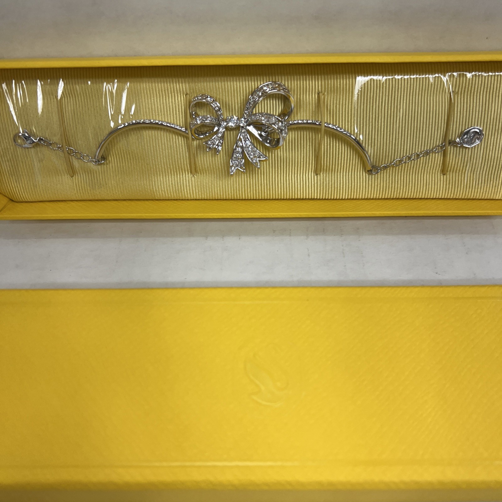 Swarovski Volta bangle Bow, White, Rhodium plated-5647563 New