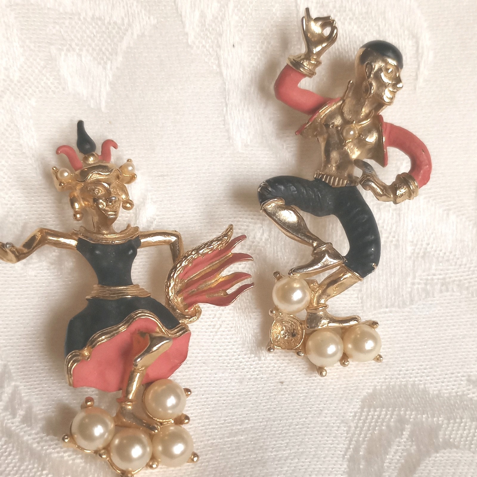 RARE Set Female Male Gypsy Dancer Enamel coral black Gold faux pearl READ 2″