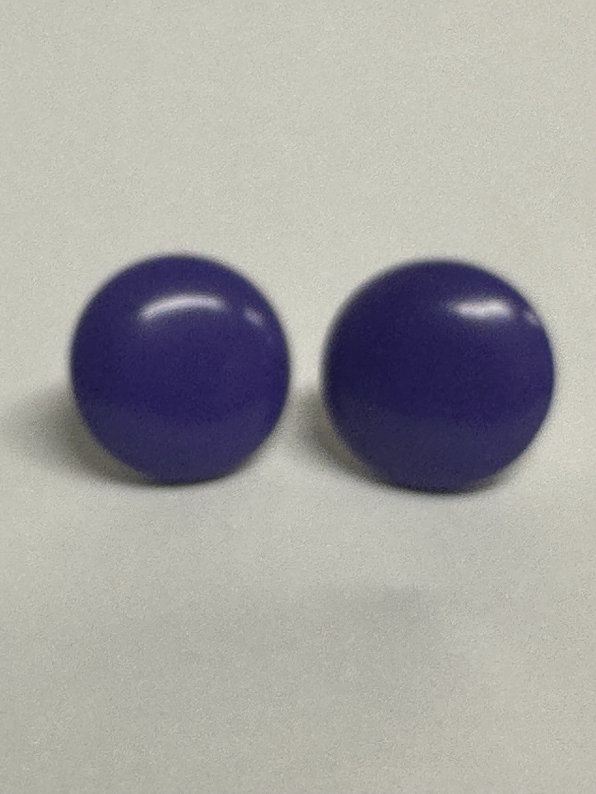 Round Purple Plastic Stud Earrings Butterfly Closure No Stone