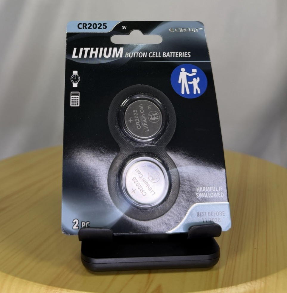 e-circuit CR2025 3V Lithium Coin/Button Cell Battery 2-Pack Best Before 11/2028