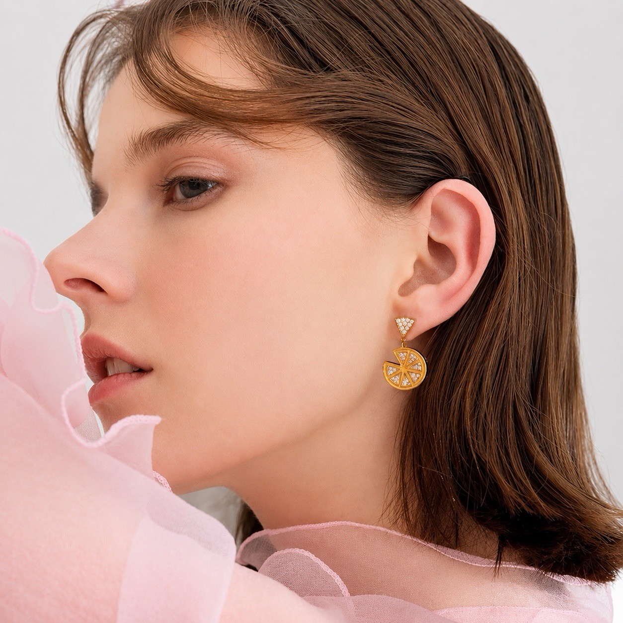 Gold Tone Clear Crystal Citrus Slice Stud Dangle Drop Earrings Post Back Lobe
