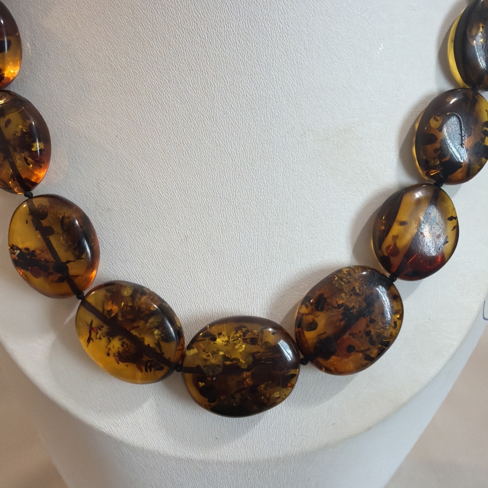 Vintage graduated beats 18 inches Genuine Baltic Amber Necklace 36g