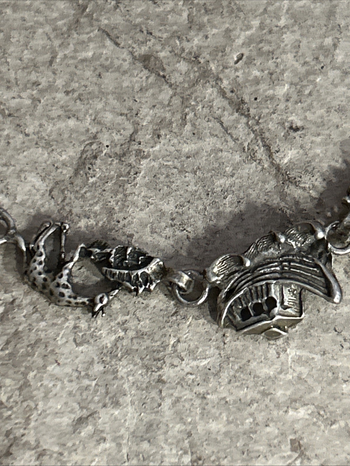 53. Vintage Sterling 925 Noahs Ark Animal Link Chain Bracelet 7 1/4″. 8.8g.