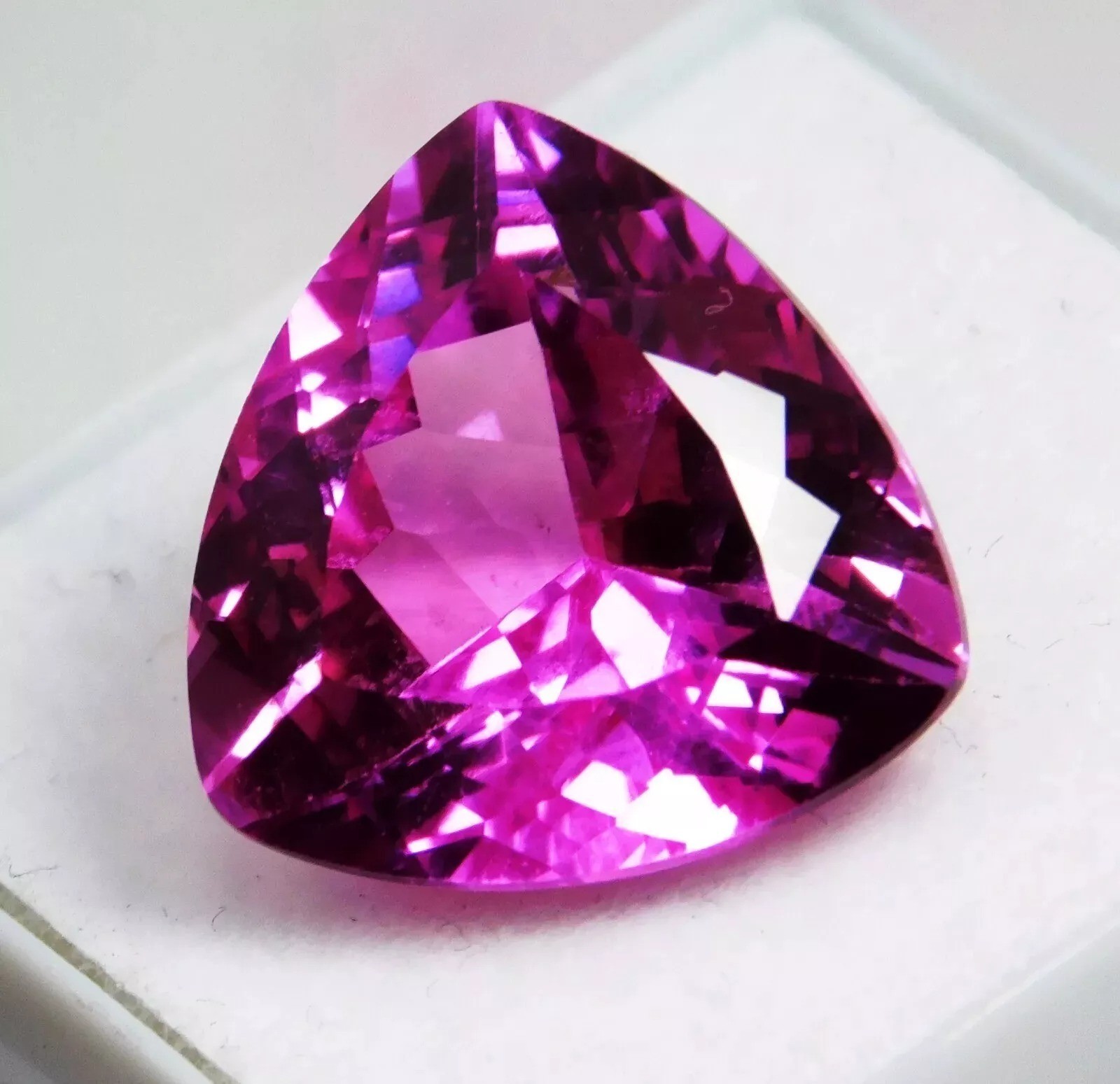 Sparkling Pink Ruby Trillion Cut 13+ Ct Natural Loose Gemstone For Jewelry