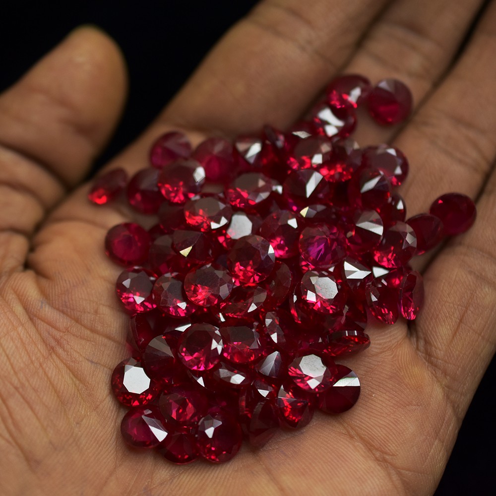 18 Pcs Natural Red Ruby Round Cut 5×5 mm Lot Burmese Certified Loose Gemstone