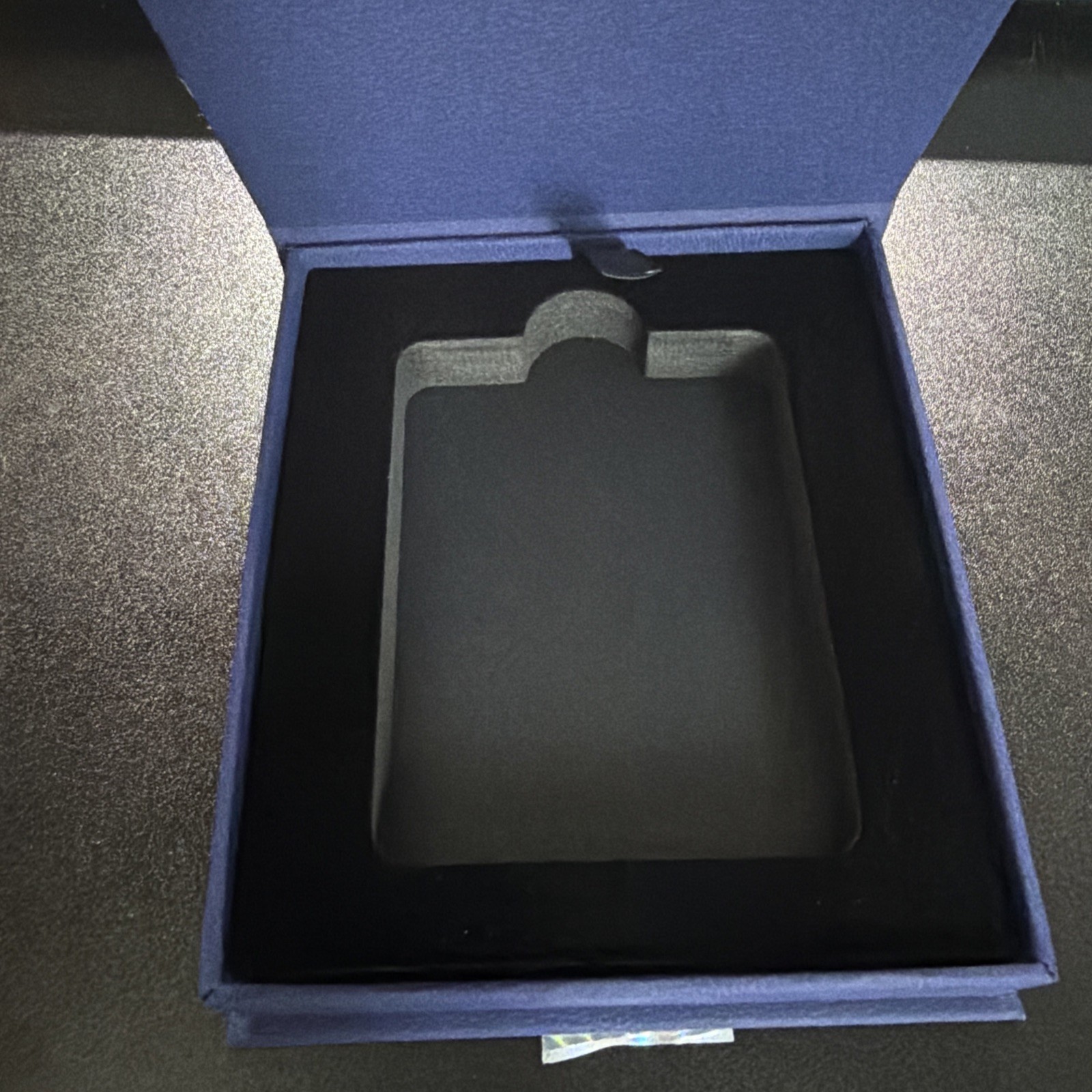Trader Bea Epic Chase coin Box Paperboard Lined Foam Insert purple empty