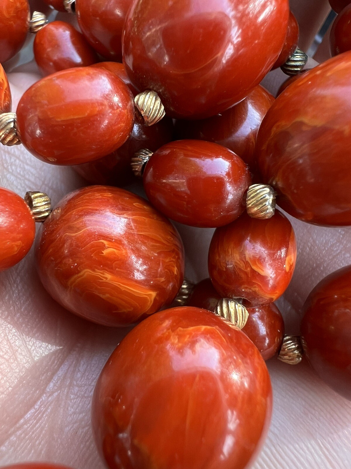 Vintage Bakelite Red Oval Swirl Bead Necklace 83.5 Grams 28.5″
