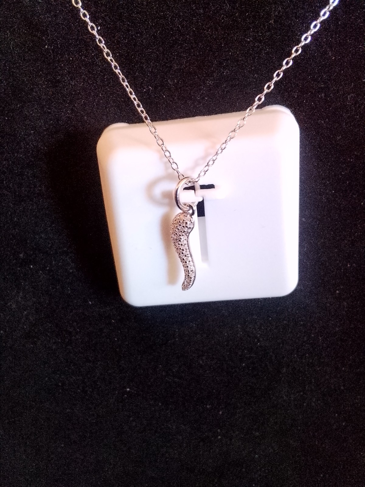 16-18″ Solid Sterling Silver .50ctw Moissanite Italian Horn Necklace